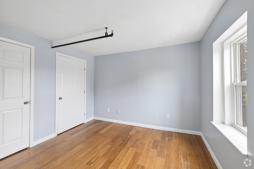 More Photos Of 127-129 Susquehanna St, Binghamton Apartments For Sale