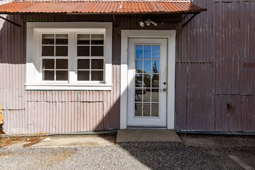 More Photos Of 107 W Main St, Grass Valley Storefront Retail Office For Sale
