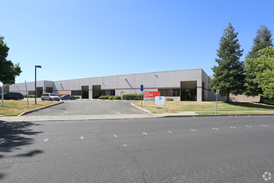 Primary Photo Of 830 Eubanks Dr, Vacaville Manufacturing For Lease