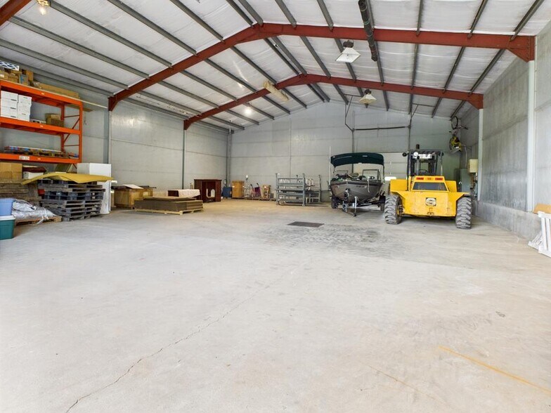 More Photos Of 40 Hebron Rd, Coudersport Warehouse For Sale