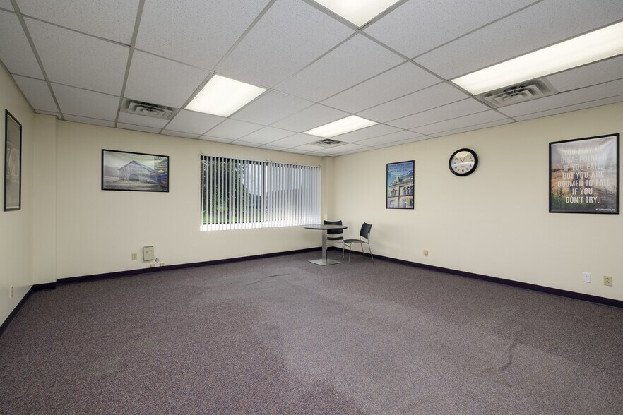 More Photos Of 87 Olive St, Gallipolis Medical For Sale