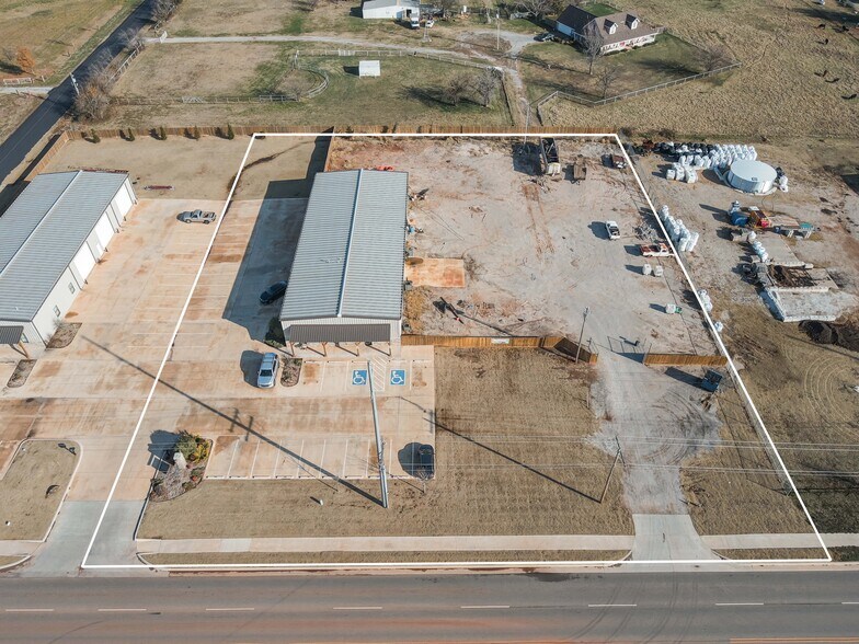 Primary Photo Of 9808 S Sunnylane Rd, Moore Office For Sale