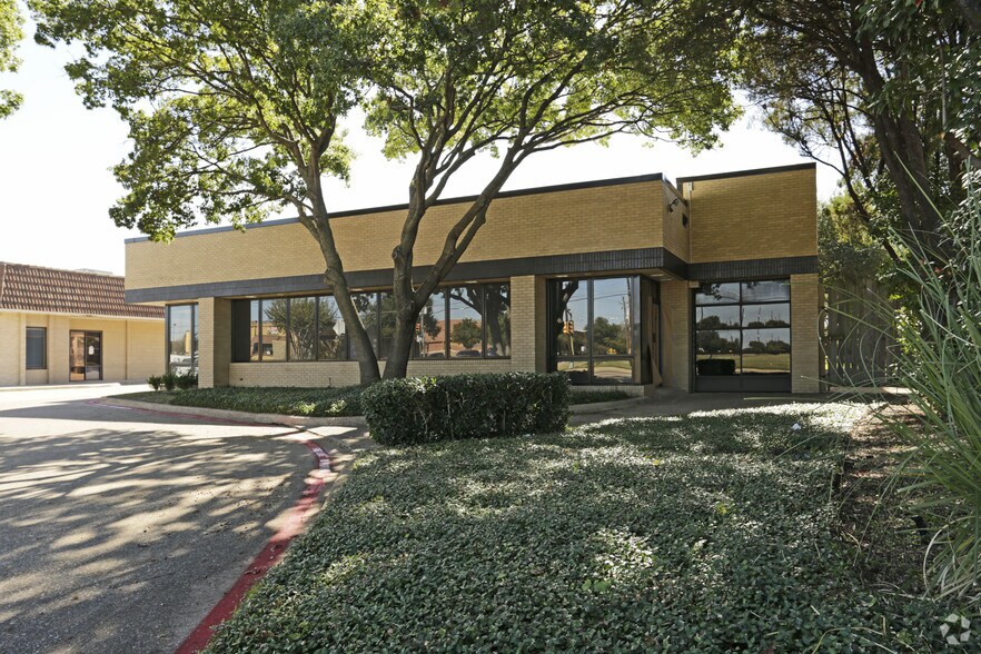 More Photos Of 1010 E Wheatland Rd, Duncanville Medical For Lease