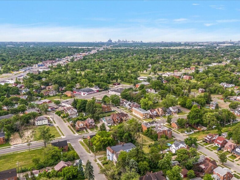More Photos Of 18037 Pelkey St, Detroit Multifamily For Sale