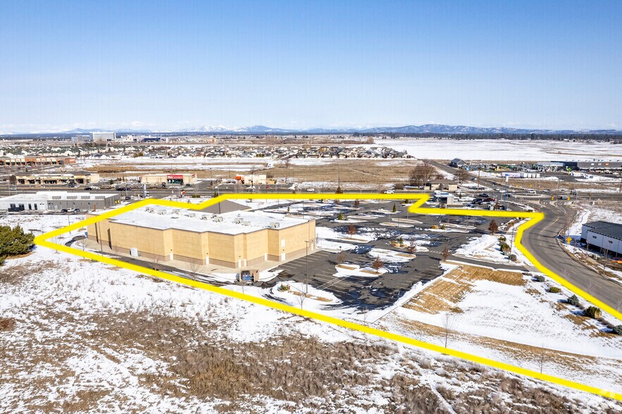 More Photos Of 10117 W Sunset Hwy, Spokane Movie Theatre For Sale