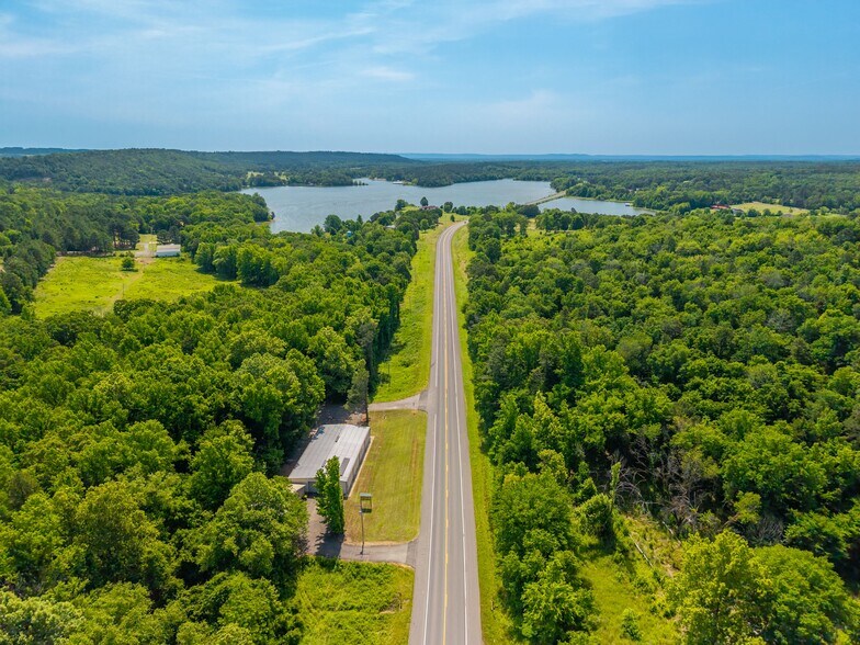 More Photos Of 15288 AR-22, Dardanelle Warehouse For Sale