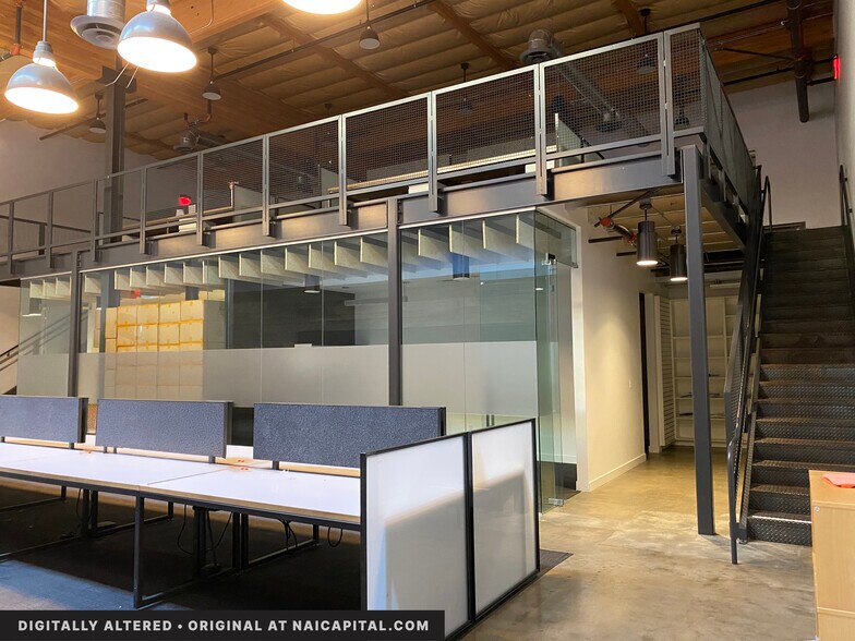 More Photos Of 20310 Plummer St, Chatsworth Manufacturing For Lease