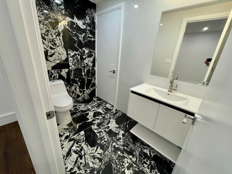 More Photos Of 94-01-94-03 101st Ave, Ozone Park Apartments For Lease