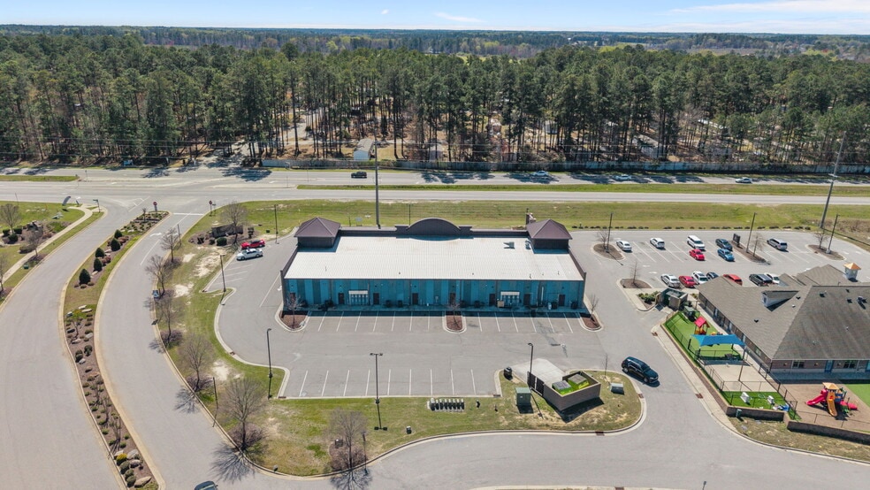 More Photos Of 101-129 Great Ln, Raeford Storefront Retail Office For Sale