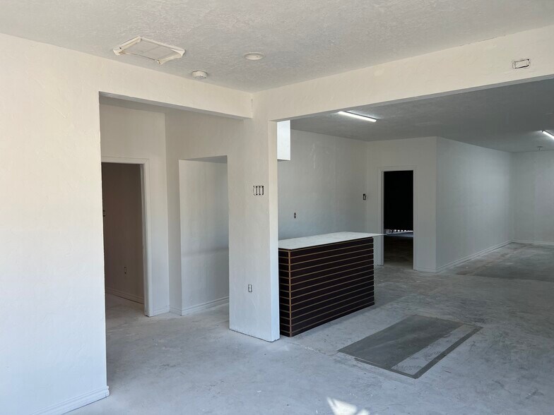 More Photos Of 17111 Highway 242, Conroe Self Storage For Lease