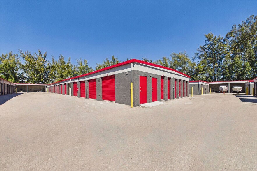 More Photos Of 450 Ansin Blvd, Hallandale Beach Self Storage For Sale