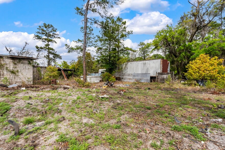 More Photos Of 931 Bulls Bay Hwy, Jacksonville Land For Sale