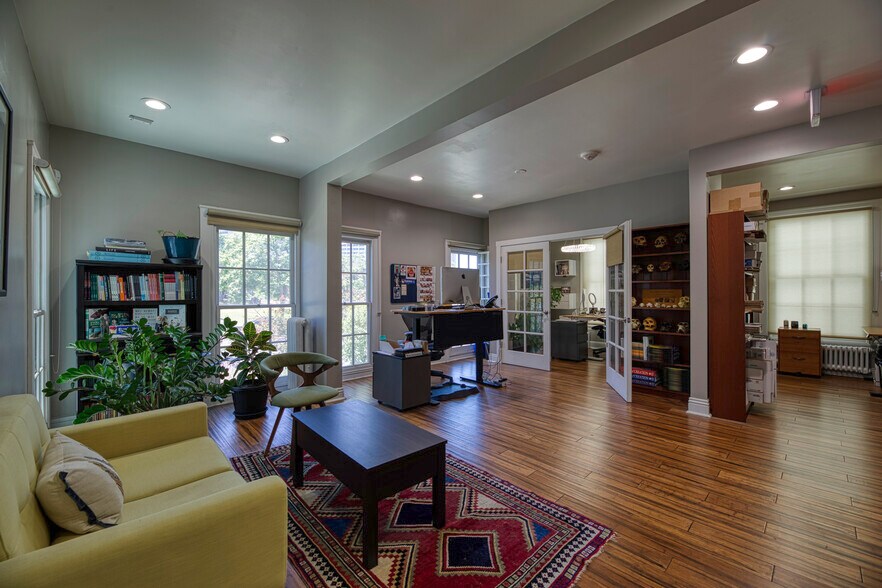 More Photos Of 230 Grand Ave, Oakland Office For Lease