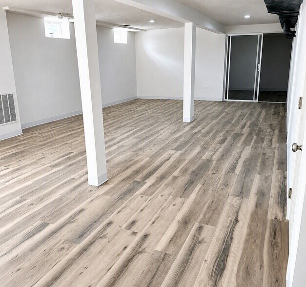 More Photos Of 3848 Harrison St, Bellevue Medical For Sale
