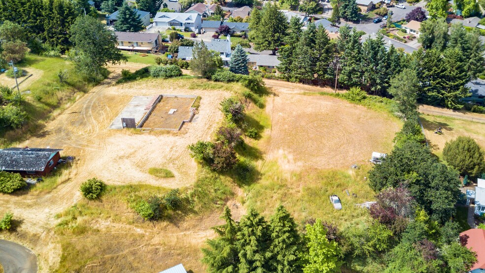 More Photos Of 2240 NW Merle Ave, Roseburg Land For Sale