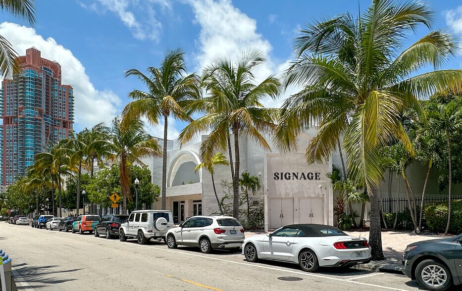 More Photos Of 124-136 Collins Ave, Miami Beach Bar For Lease