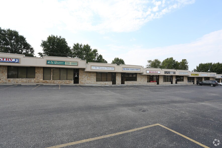 More Photos Of 1200-1216 SW East US-40 Hwy, Blue Springs Medical For Sale