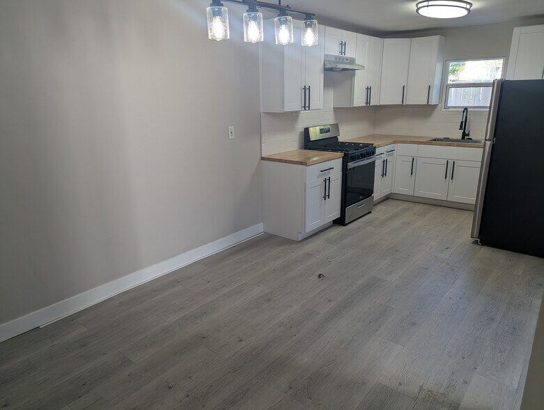 More Photos Of 3448 Cherokee Ave, San Diego Apartments For Sale