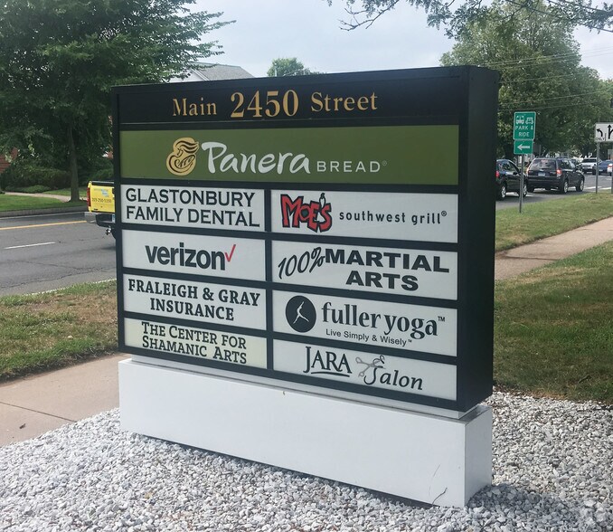 More Photos Of 2450 Main St, Glastonbury Unknown For Lease