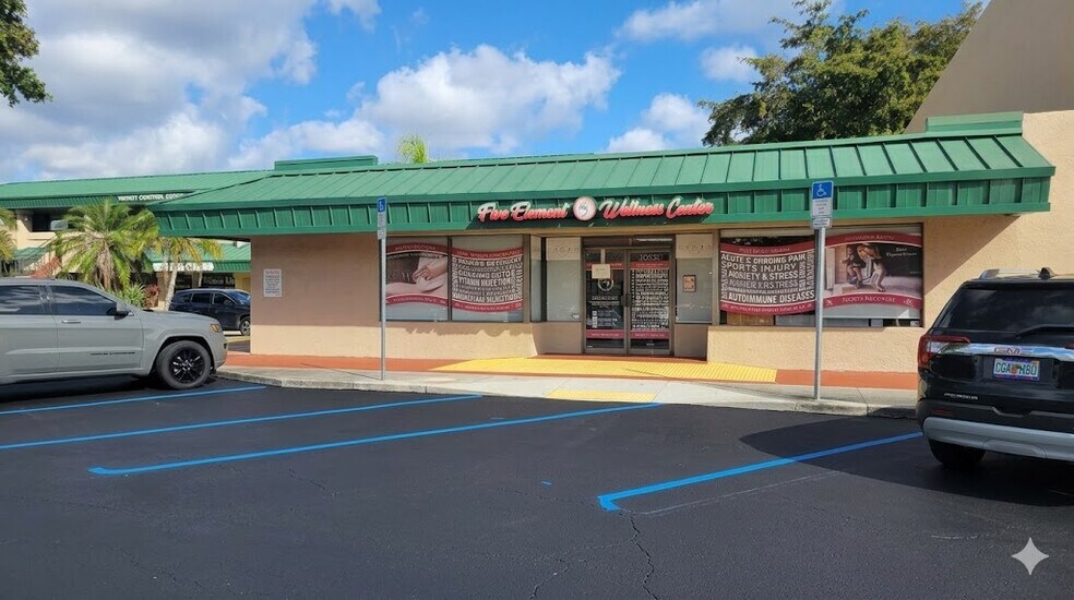 More Photos Of 10251-10281 W Sample Rd, Coral Springs Storefront Retail Office For Lease