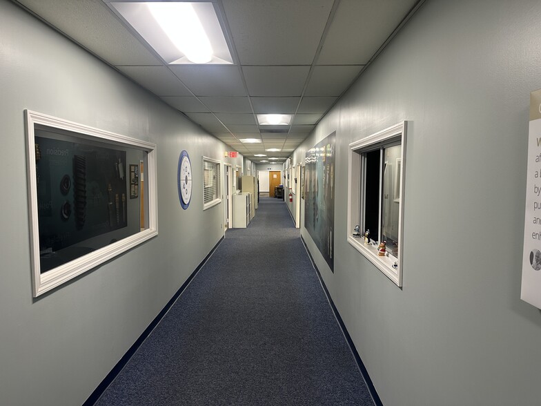 More Photos Of 23 Frank Mossberg Dr, Attleboro Manufacturing For Sale