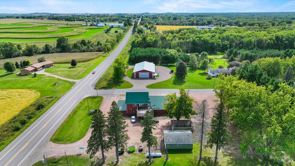 More Photos Of N10005 Highway 73, Greenwood Bar For Sale