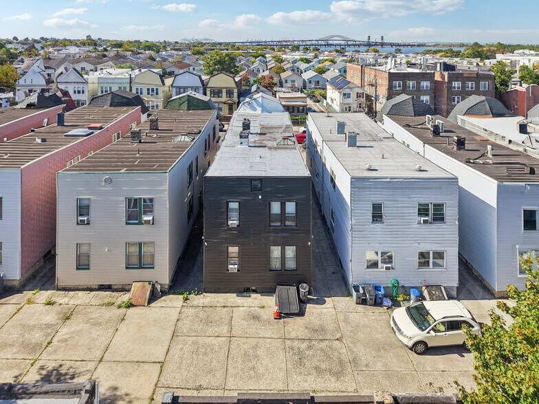 More Photos Of 344 Danforth Ave, Jersey City Multifamily For Sale