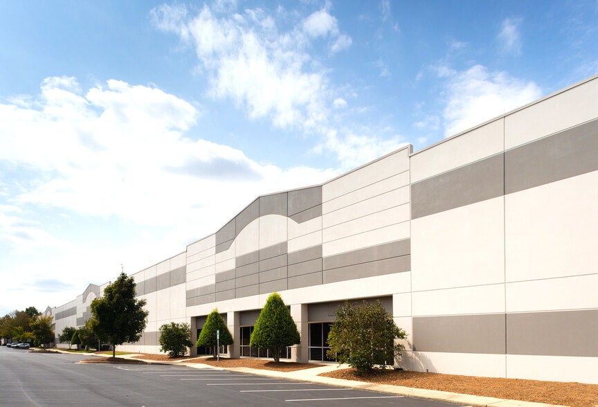 Primary Photo Of 488 Gallimore Dairy Rd, Greensboro Unknown For Lease