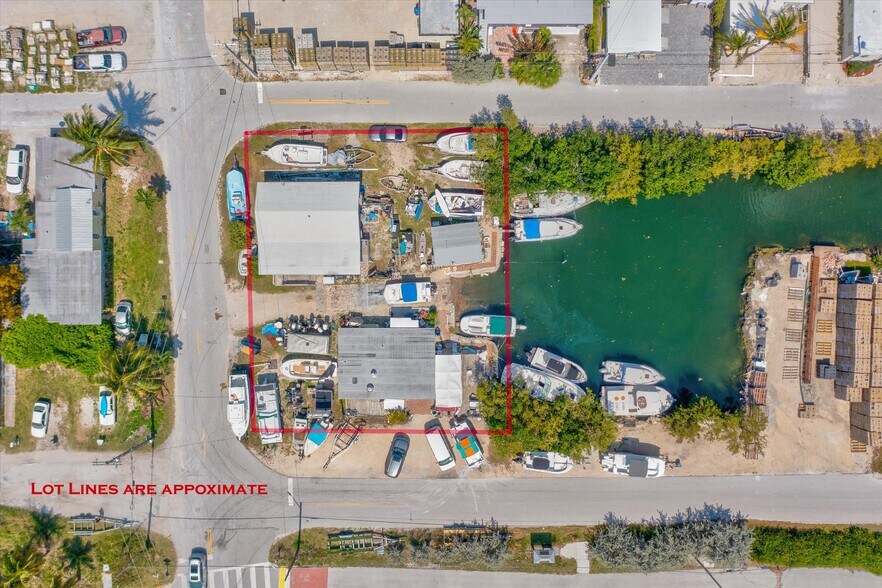 More Photos Of 24931 Overseas Hwy, Summerland Key Restaurant For Lease