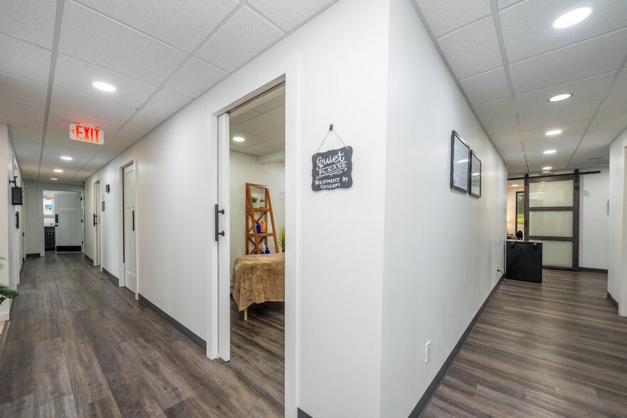 More Photos Of 3830-3824-M-139 Saint Joseph, MI 49085, Saint Joseph Medical For Sale