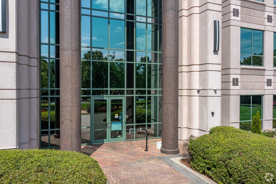 More Photos Of 11315 Johns Creek Pky, Duluth Medical For Lease