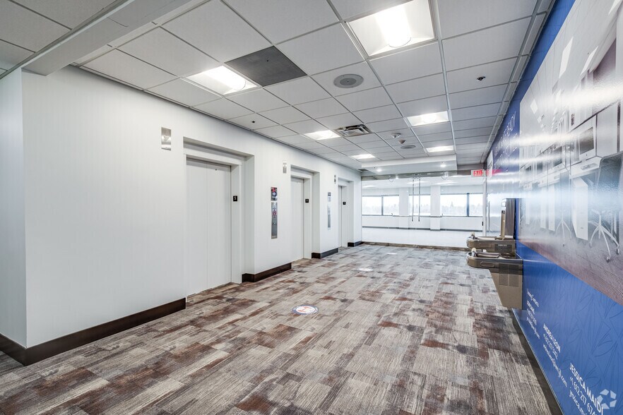 More Photos Of 3433 NE Broadway St, Minneapolis Office For Lease