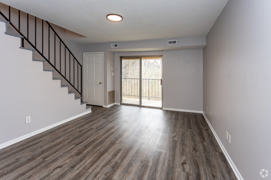 More Photos Of 300 W Midvale Ave, Chattanooga Apartments For Sale