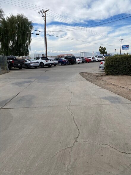 More Photos Of 2401 Portico Blvd, Calexico Warehouse For Lease