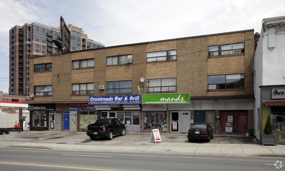 More Photos Of 395 Keele St, Toronto Storefront Retail Residential For Sale
