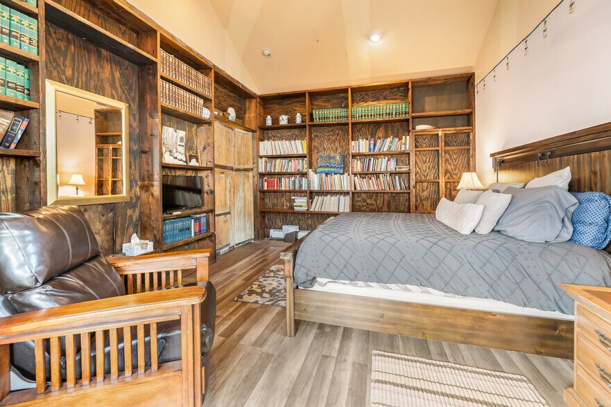 More Photos Of 444 Lewis St, Pagosa Springs Office Residential For Sale