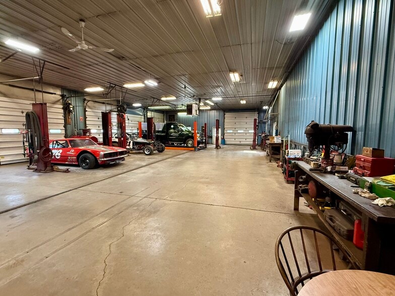 More Photos Of 79 State Rd, Great Barrington Auto Repair For Sale