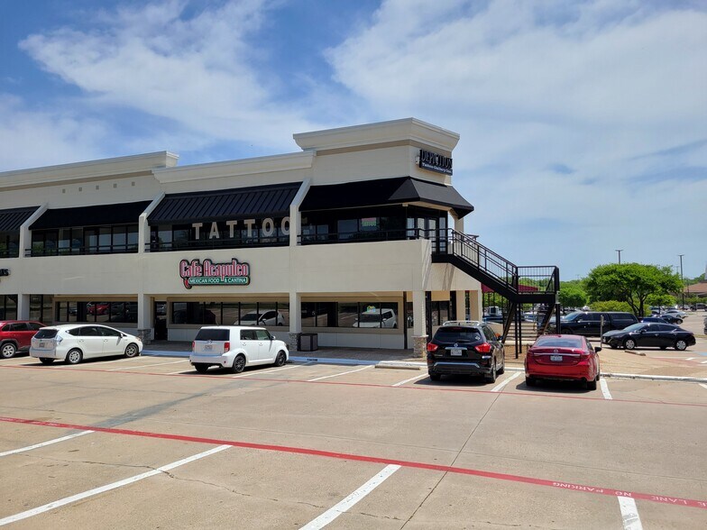 More Photos Of 4001-4101 W Green Oaks Blvd, Arlington Unknown For Lease