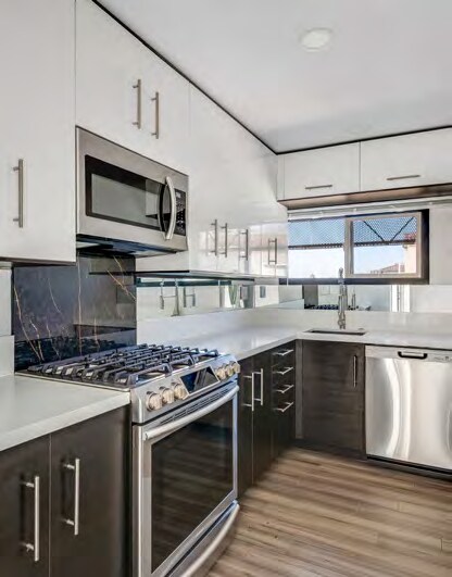 More Photos Of 1702 Hermosa Ave, Hermosa Beach Apartments For Sale