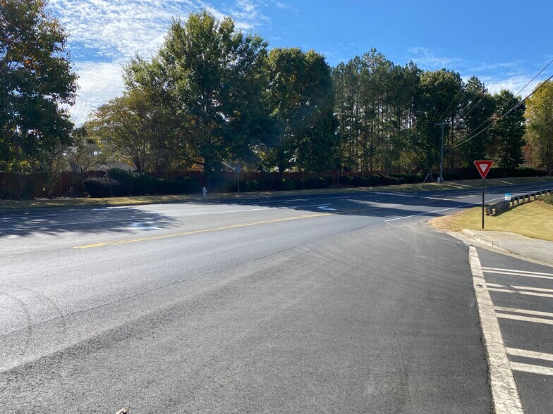 More Photos Of 5655 Lake Acworth Dr NW, Acworth Medical For Lease