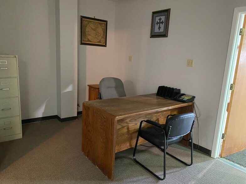 More Photos Of 8051 Seymour Hwy, Wichita Falls Warehouse For Lease