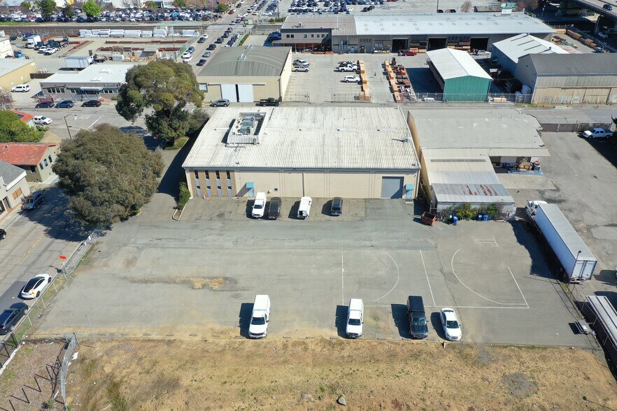 More Photos Of 620 Hearst Ave, Berkeley Manufacturing For Lease