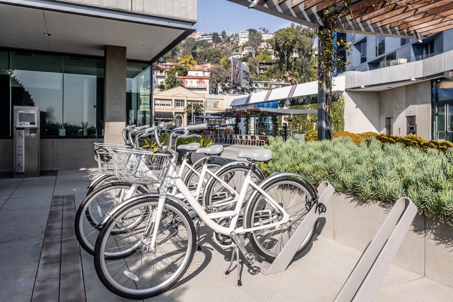 More Photos Of 8500 W Sunset Blvd, West Hollywood Apartments For Lease