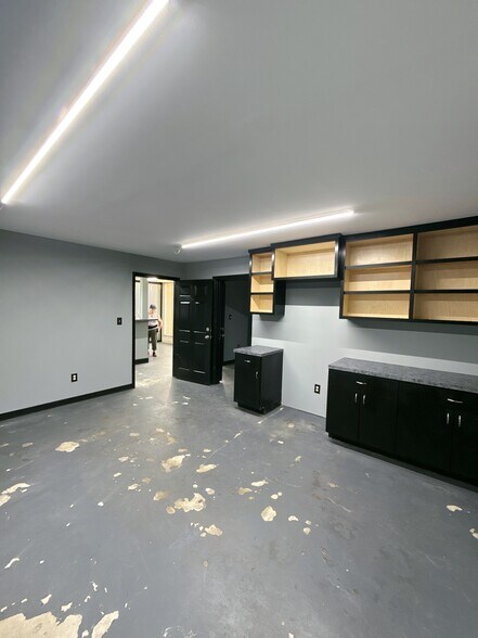 More Photos Of 4127 Weslow St, Houston Industrial For Lease