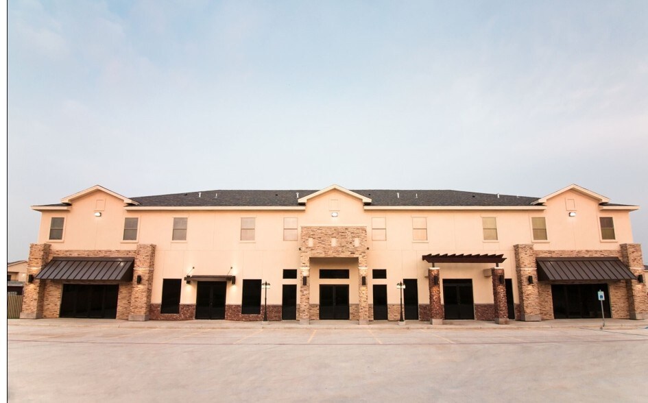 Primary Photo Of 6718 Springfield Ave, Laredo Storefront For Lease