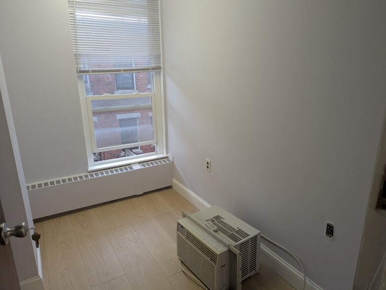 More Photos Of 872 Massachusetts Ave, Cambridge Apartments For Lease