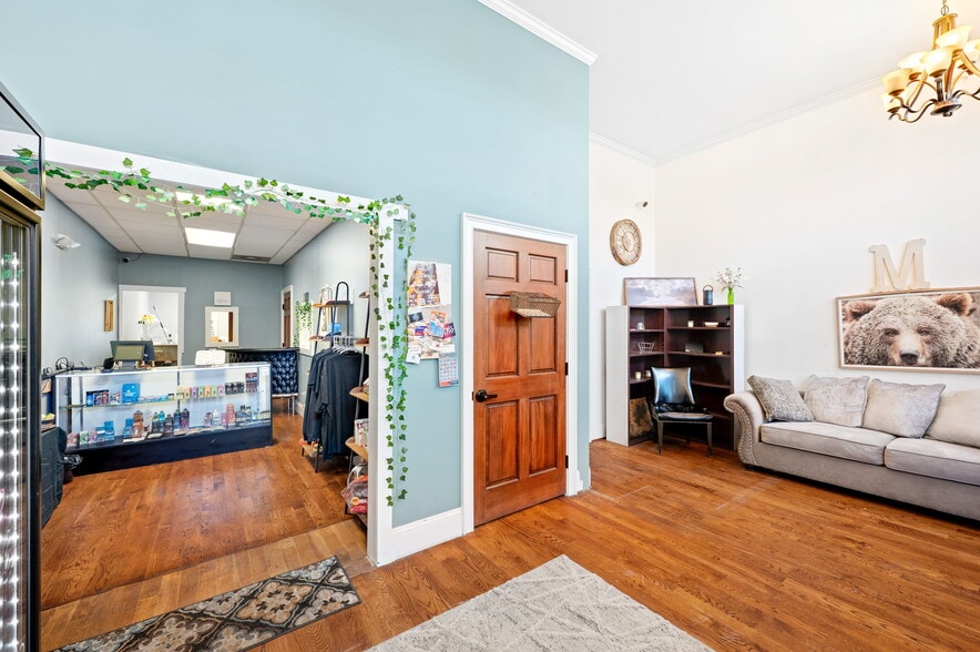 More Photos Of 108 E Main Ave, Gastonia General Retail For Sale