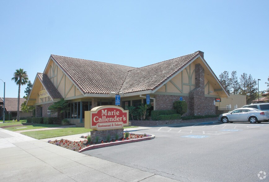 Primary Photo Of 620-696 Blossom Hill Rd, San Jose Unknown For Lease