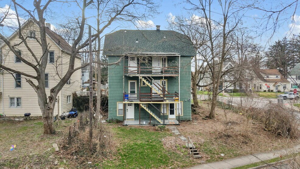 More Photos Of 101 Pennsylvania Ave, Binghamton Apartments For Sale