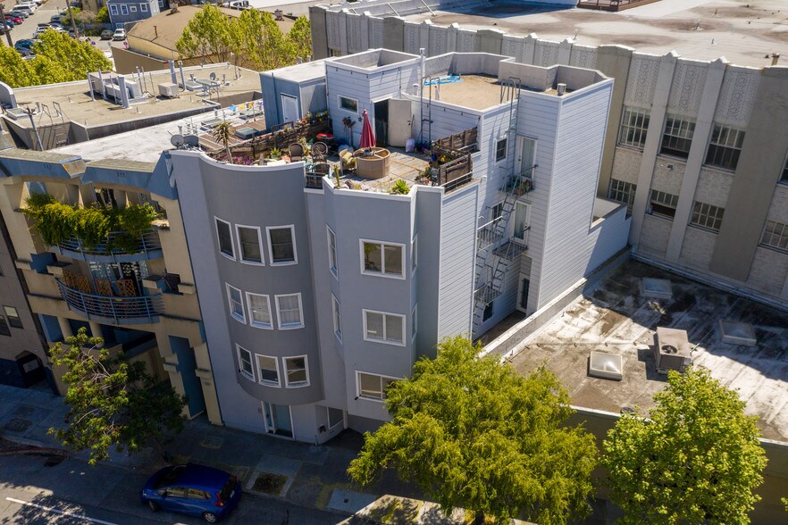 More Photos Of 3415 Cesar Chavez, San Francisco Medical For Sale